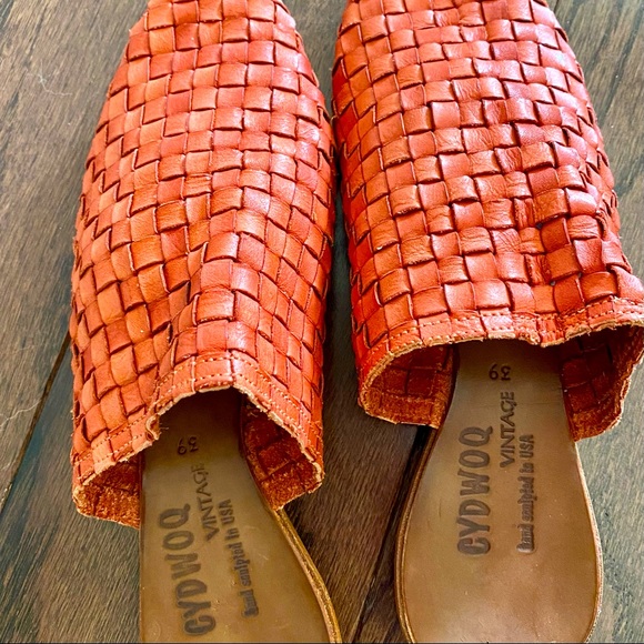 Women's Cydwoq Orient Vintage Mules - Picture 2 of 5